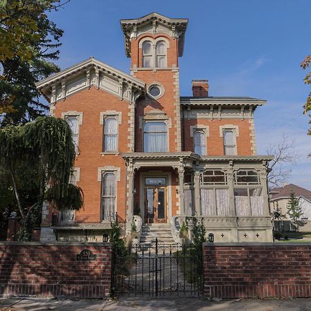 Henderson Castle Inn Kalamazoo Exterior photo